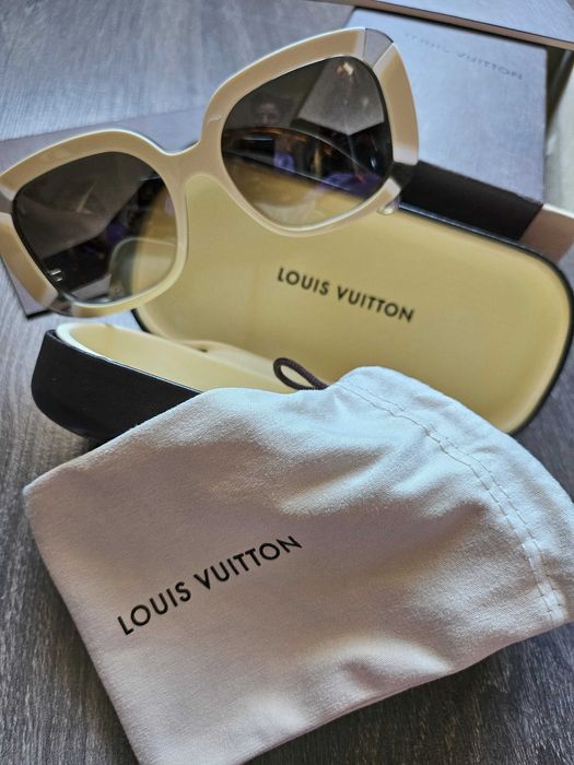 Óculos de sol da marca Louis Vuitton originais.
