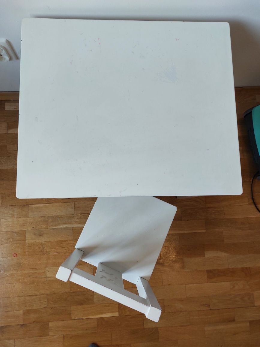 Zestaw do pokoju dziecięcego meble Ikea, łóżko stolik, krzesło