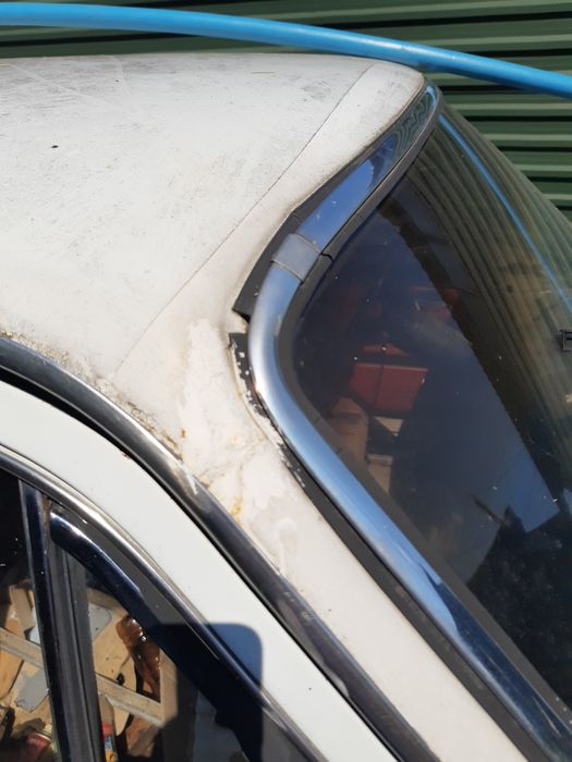 Автомобіль Волга Газ 24