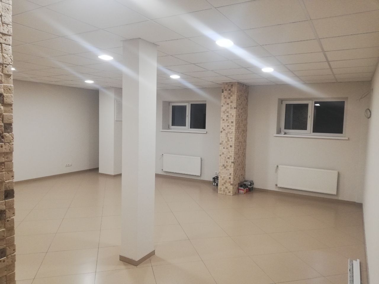 Здам комерційне приміщення вул. Київський Шлях 95, 42м2
