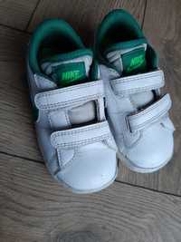 Buty Nike 25 sportowe