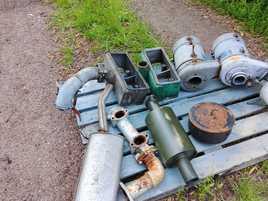 Do agregatu Pad 16 kw z silnikiem  S 322 Filtr powietrza tłumik + inne
