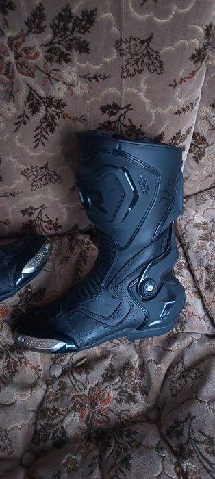 Buty motocyklowe