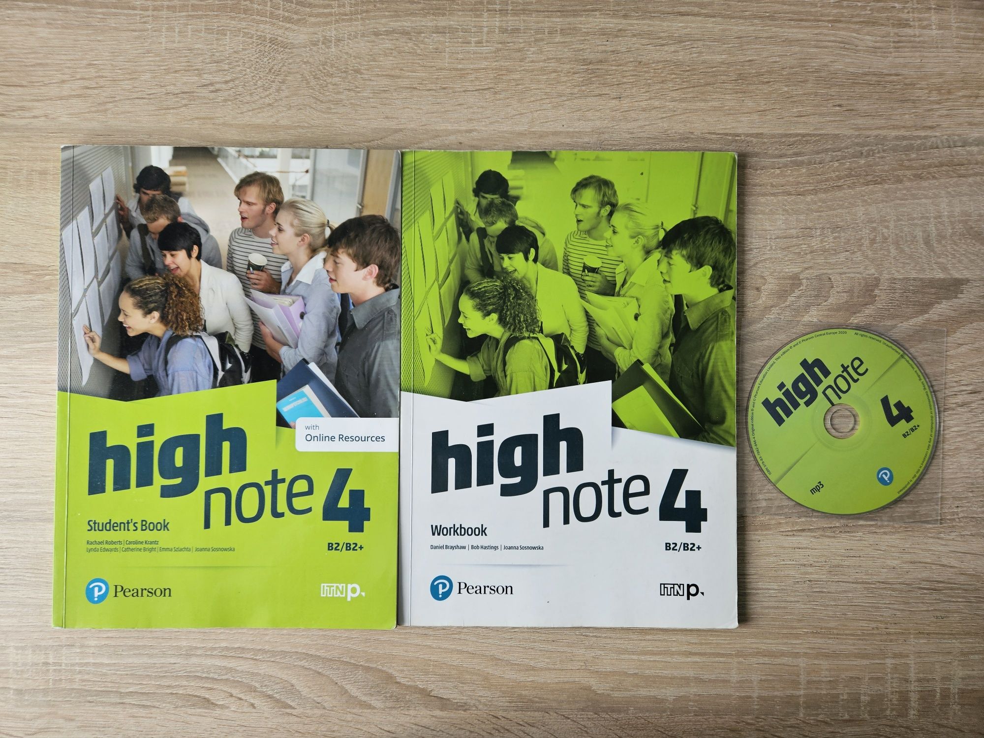 Podręcznik i zeszyt ćwiczeń z płytą CD i kodem High note 4
