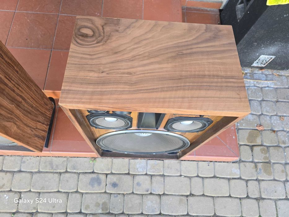 mega kolumny sansui sp-x8000 fornir