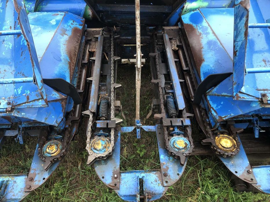 Жатка КМС-8, кукурудзяна жниварка на комбайн КЕЙС, CASE 2388, 2010 р.