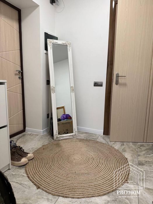 Власник. Продам квартиру з двориком,таунхаус. Білогородка ЖК Амстердам