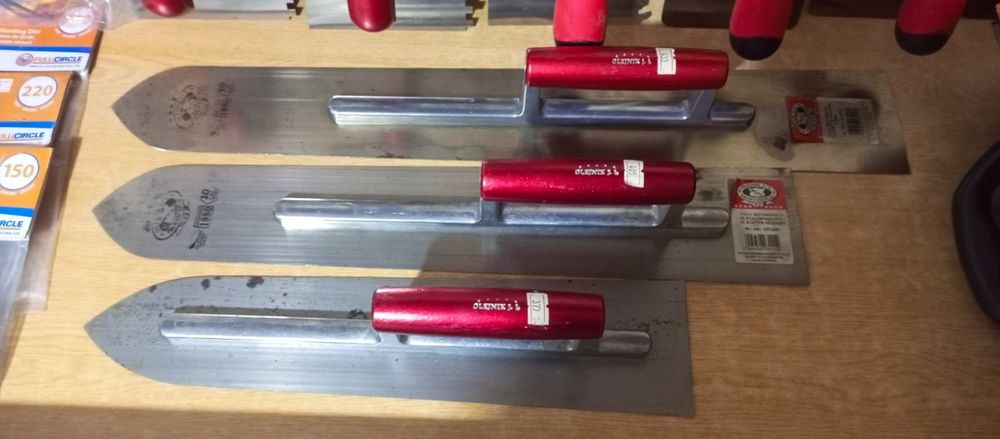 Ручний інструмент фірми Olejnik, для штукатурів та малярів, новий стан