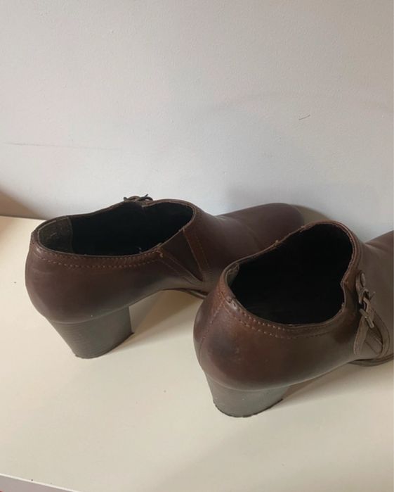 Brązowe buty damskie Lasocki 40 EU