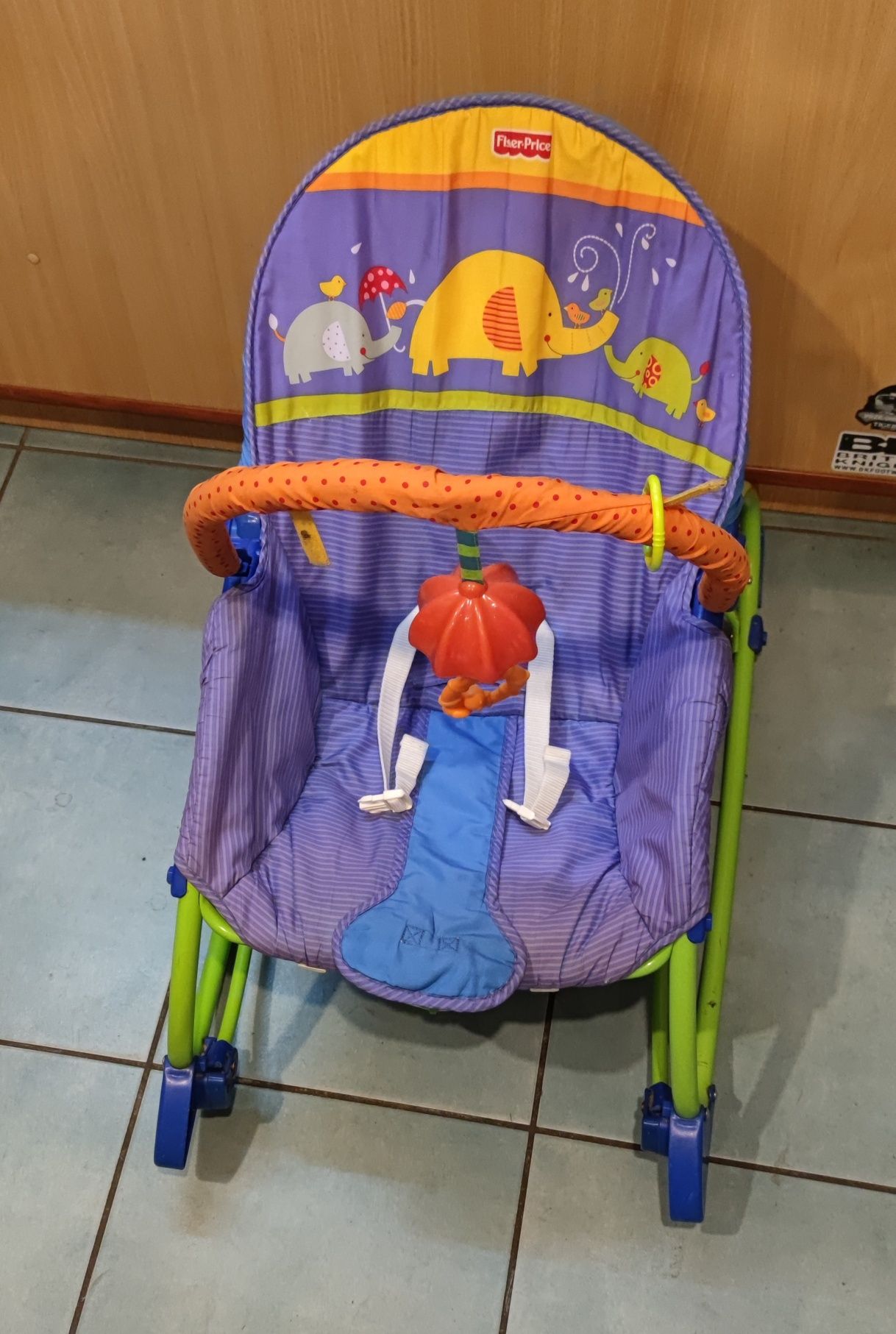 Bujak Fisher Price z wibracja huśtawka