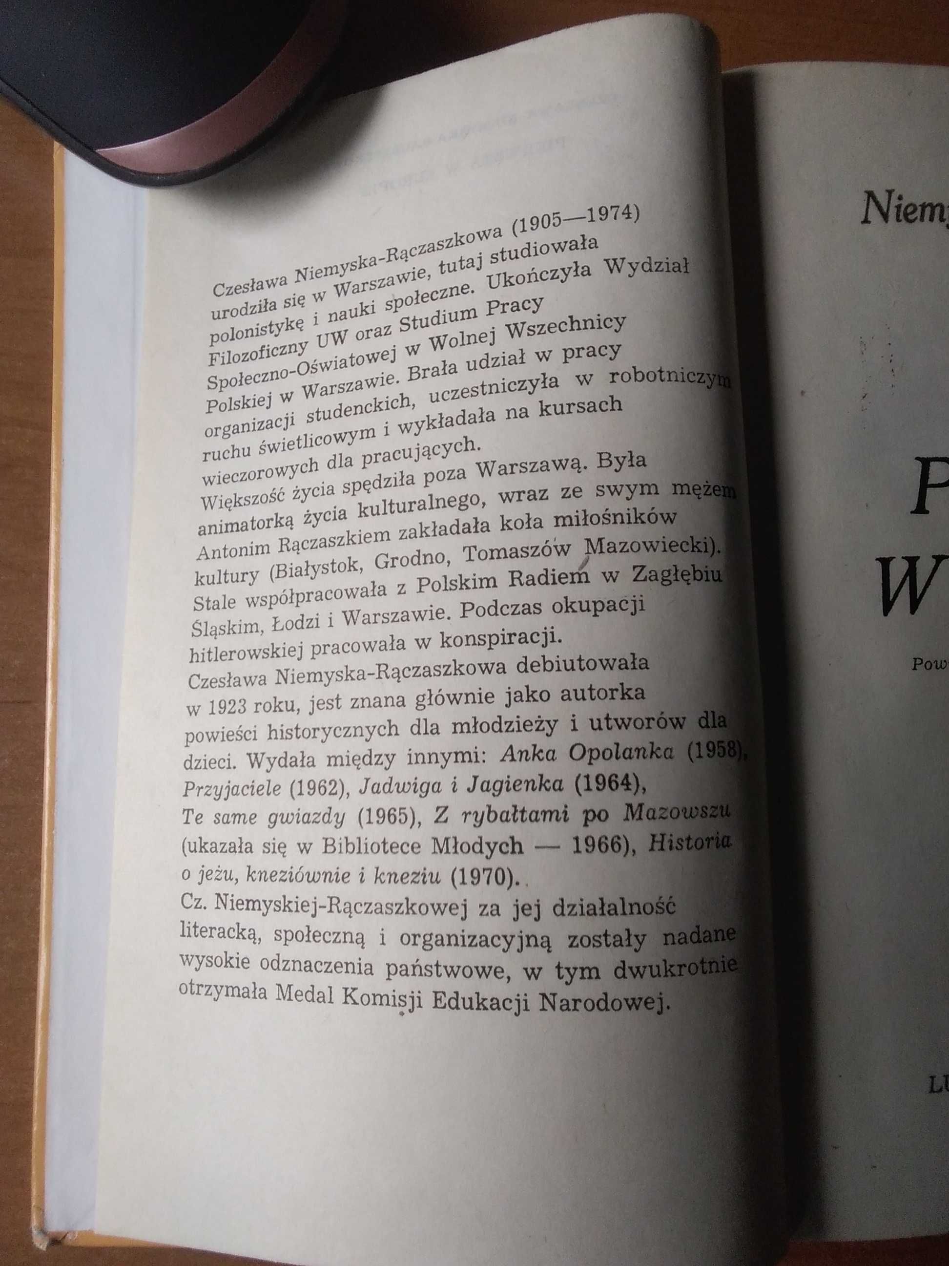 Książka pt,, Pierwsza w Europie "1980 rok.