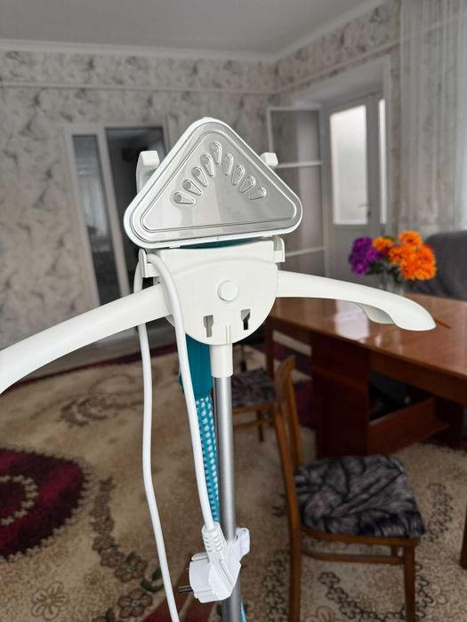 Відпарювач  TEFAL  IT2460E0. Стан нового