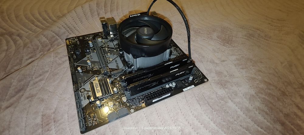 Płyta gł. Prime B450m-a, AMD Ryzen 5 2600X z chłodzeniem, 16 Gb Ram