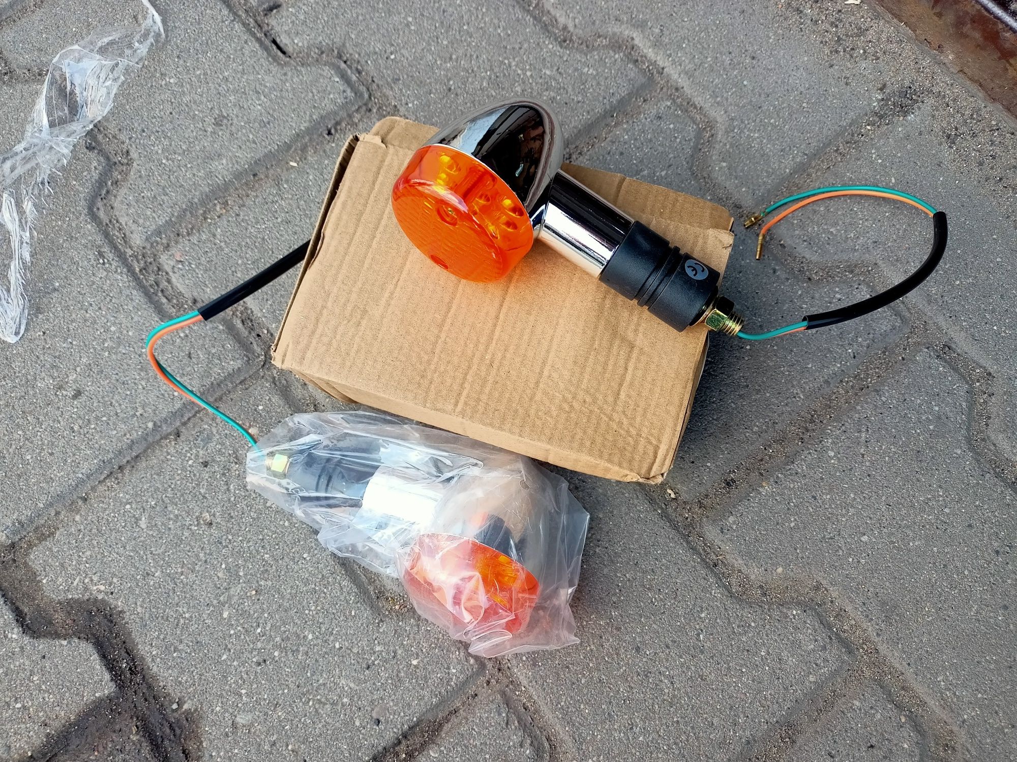 Kierunkowskazy motocyklowe LED klasyczne