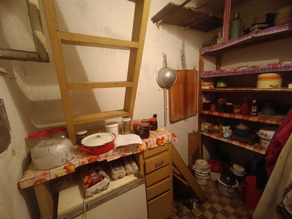 ПРОДАЖ 4-х кімнатного будинку 136 кв.м у хорошому районі,велика ділянк