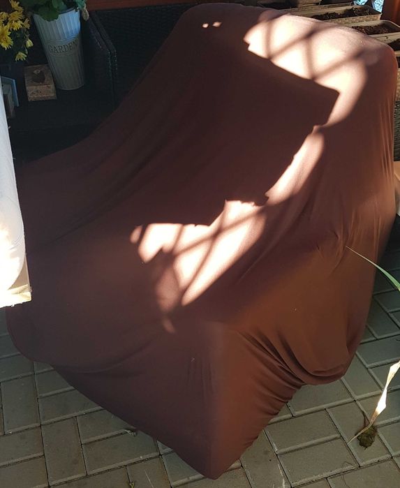 Oddam solidny fotel obrotowy z podnóżkiem – za darmo!