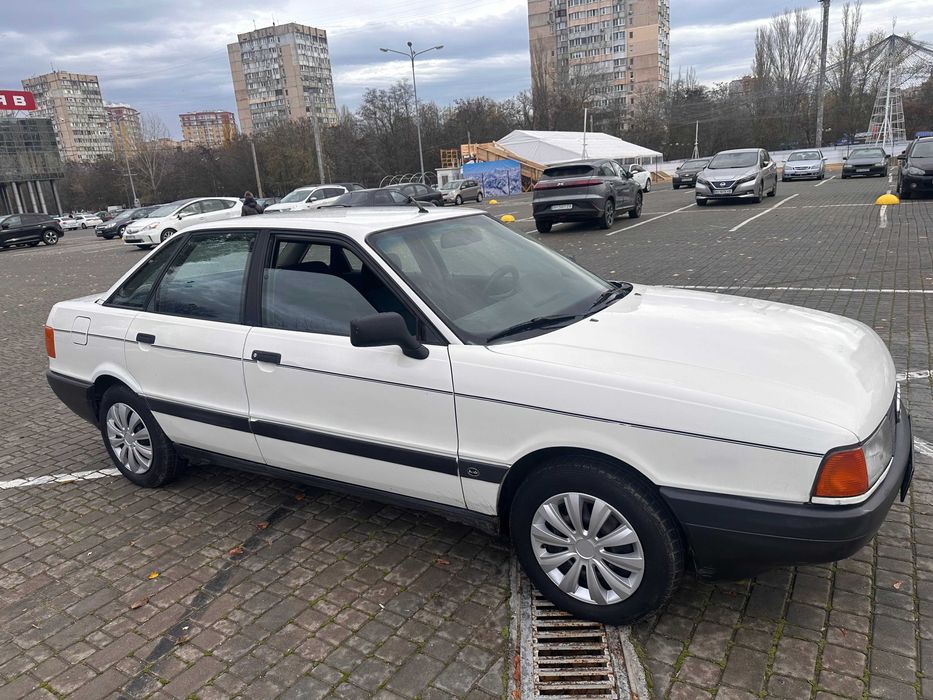 Audi 80 отличное состояние