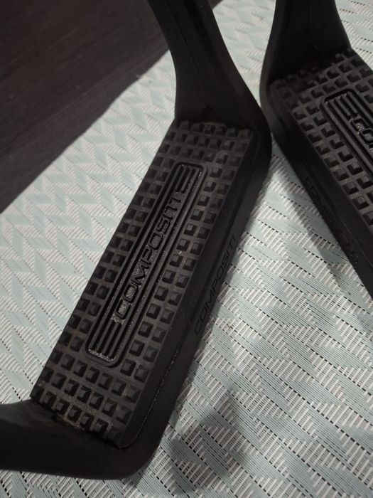 Strzemiona compositi premium black 12 cm