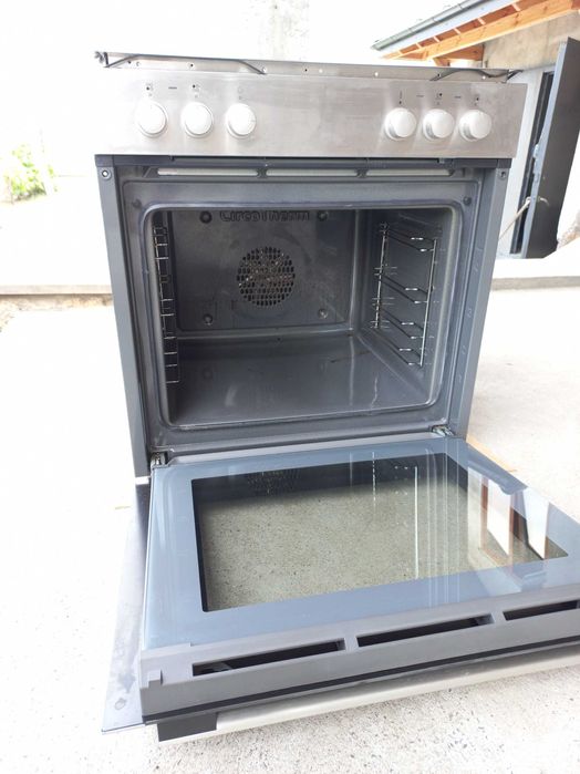 Духовка NEFF HR5E20F0 + варильна поверхня NEFF HT6EK60E, вживані