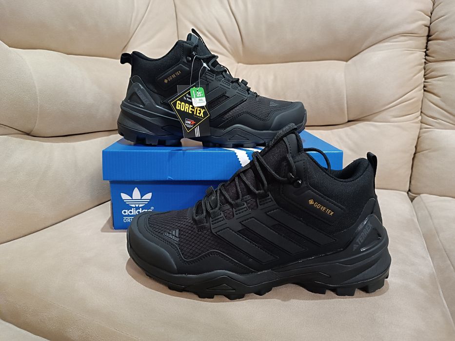 Зимові чіоловічі кросівки Adidas Terrex AX4 (Хутро -21*)