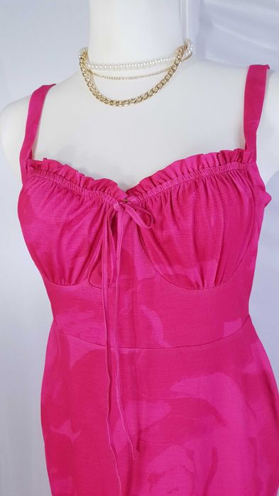 Różowa Sukienka Midi Asos Suknia Marszczenie na Biuście XXL 44 / XL 42