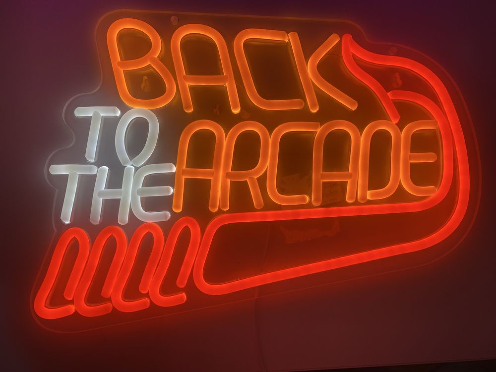 Letreiros luminosos Arcade