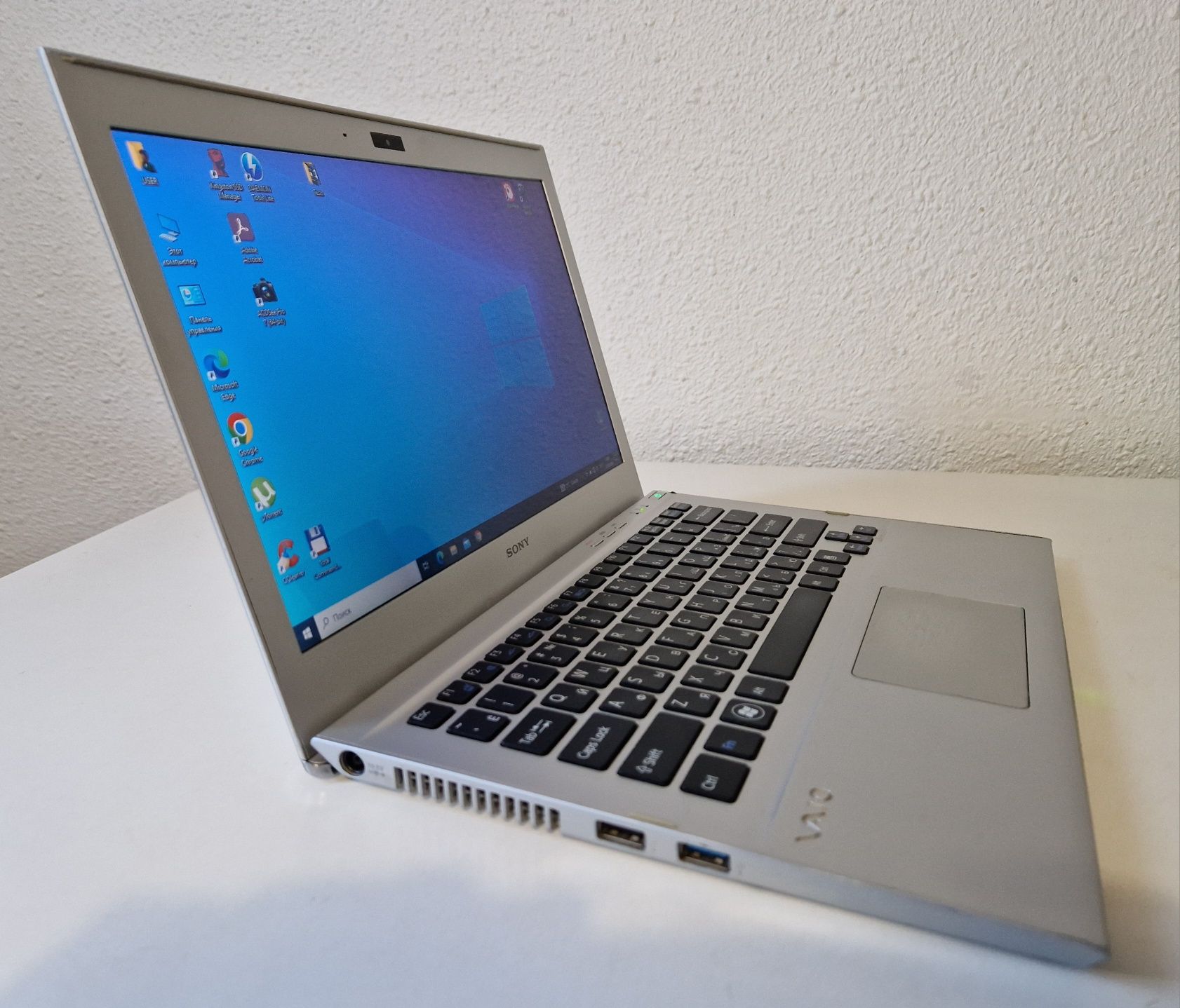 Ноутбук SONY VAIO SVT131A11V