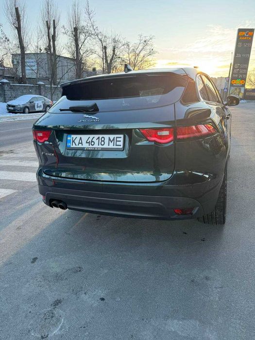 Jaguar F-Pace 2016