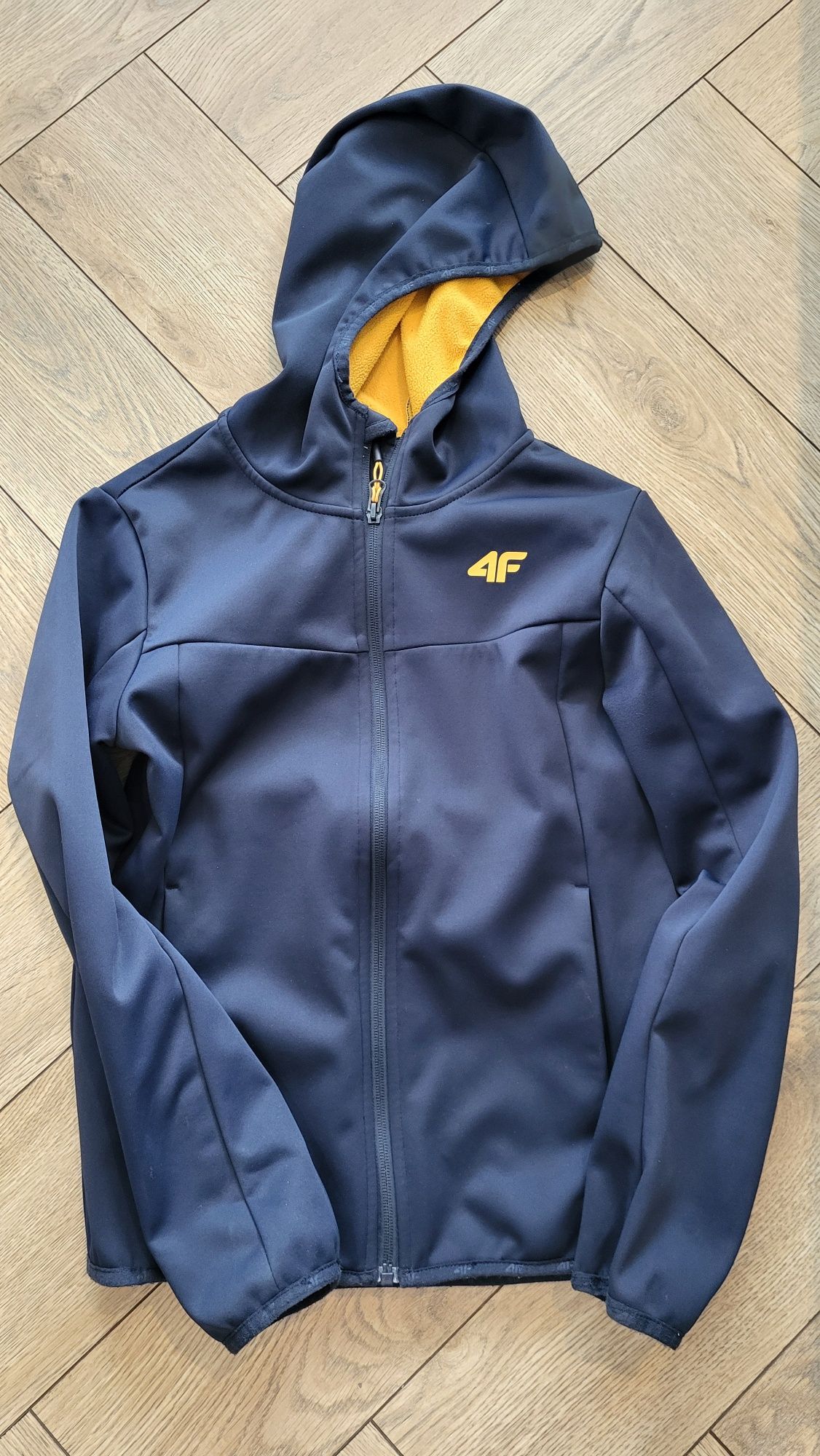 Kurtka 4F przejściowa TREKKINGOWA SOFTSHELL NeoDry 5000 rozmiar 152