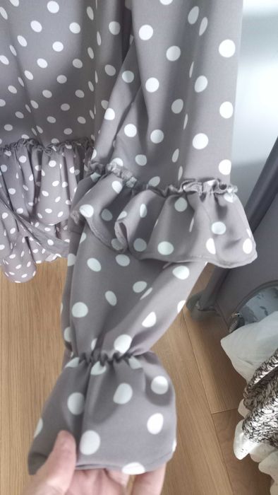 Sukienka w grochy Milena Płatek s