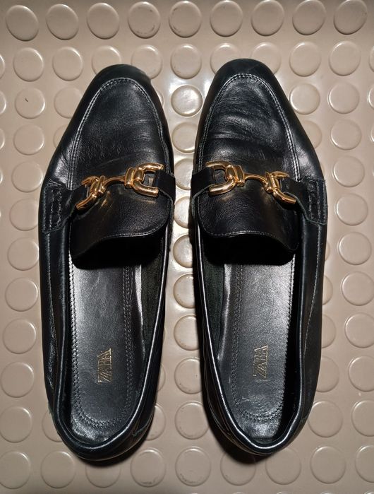 Женская обувь - Лоферы