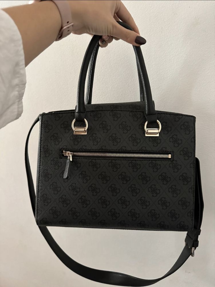 Mala guess noelle