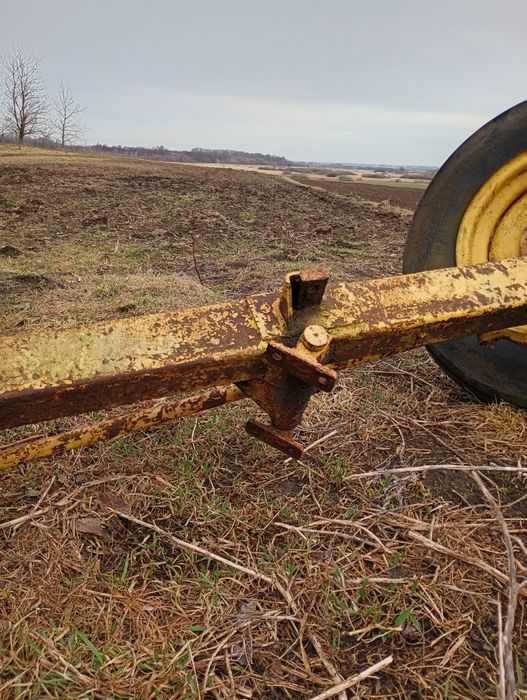 Продам балка з комбайна New Holland