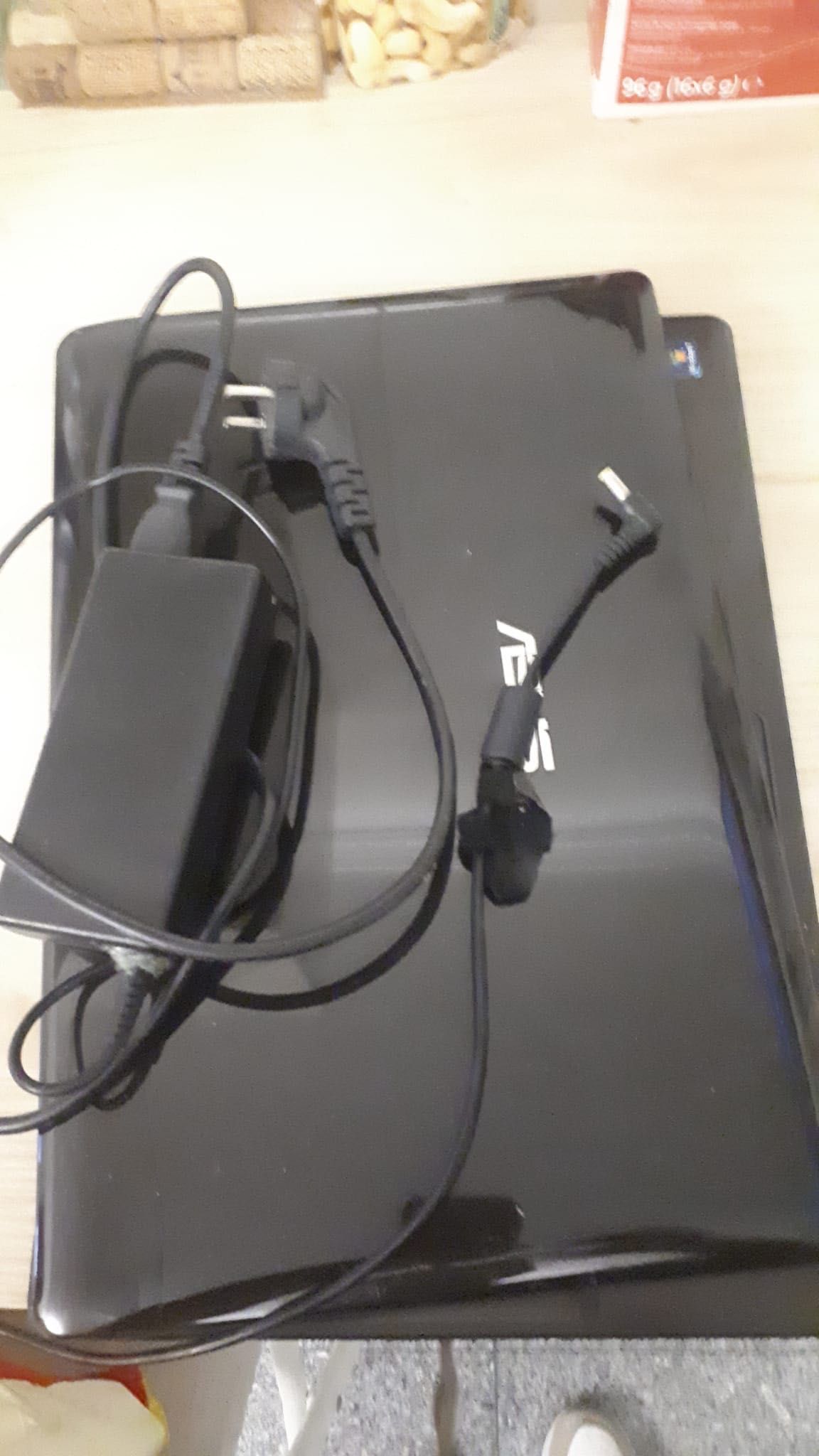 Portátil ASUS K52J USADO
