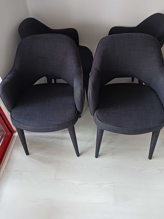 Vendo 4 cadeiras (area) azul escuro em muito bom estado