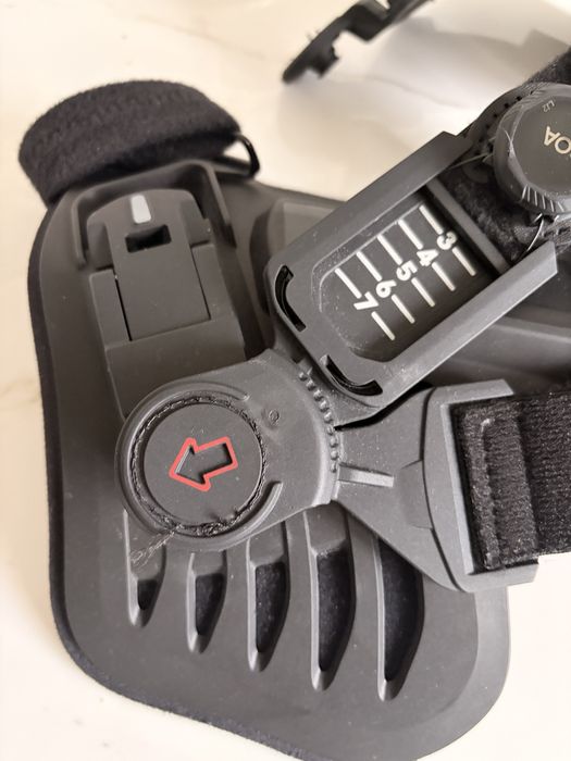 Orteza kolana DONJOY ROAM OA - idealna