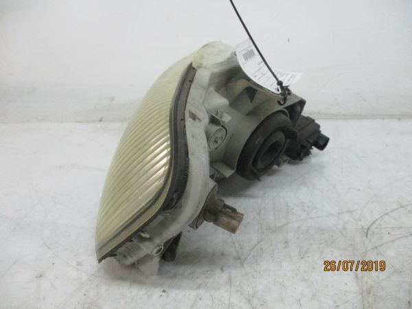 Ótica / farol esquerda HYUNDAI Accent II (LC)