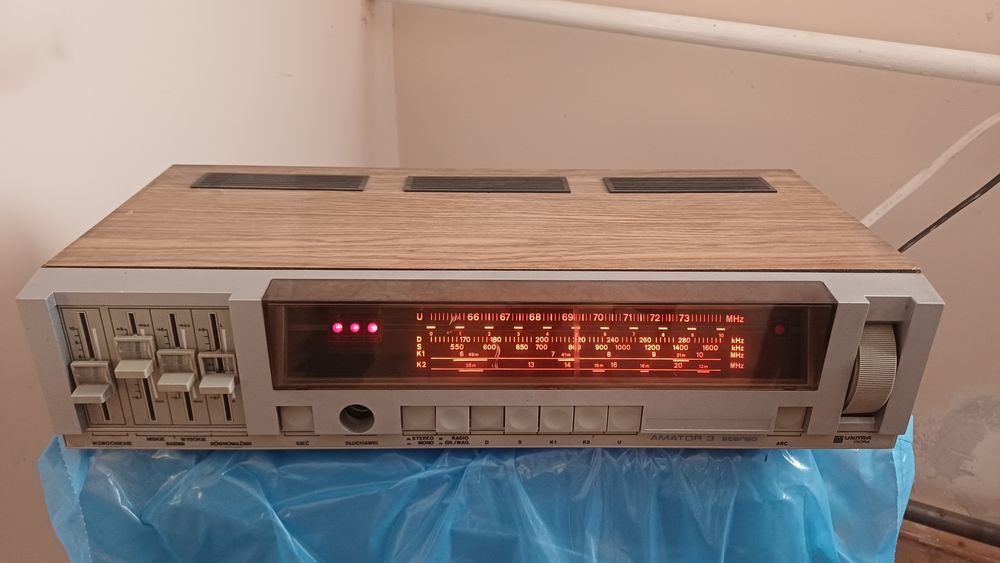 Sprzedam ampituner Unitra.