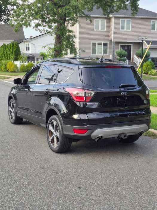 Ford Escape SEL      2018