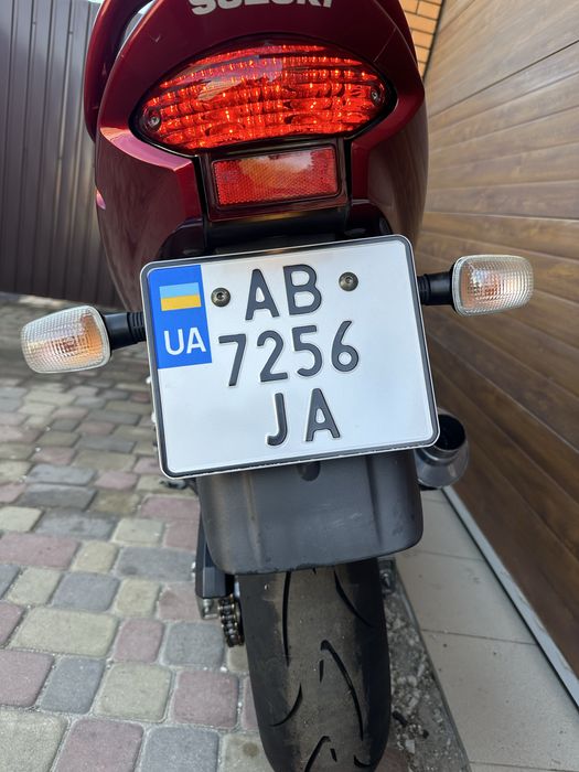 SUZUKI GSX750F katana свіжопривезений з Німеччини