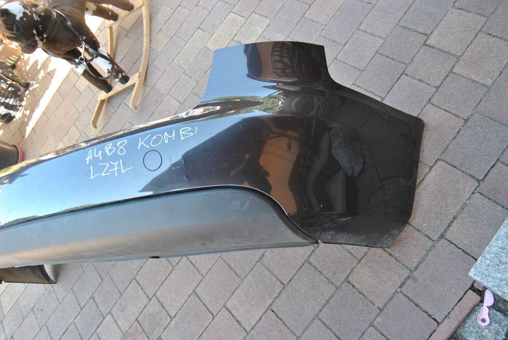 Zderzak tył Audi A4 B8 kombi LZ7L