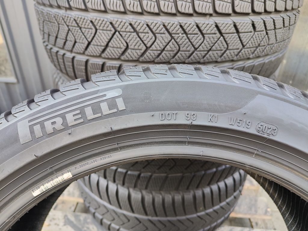 255/40/18 i 225/45/18 Pirelli Sottozero 3 runflat komplet