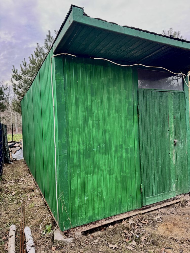 Kontener budowlany na nocleg biuro magazyn 6x2,5 z drzwi sciany połki