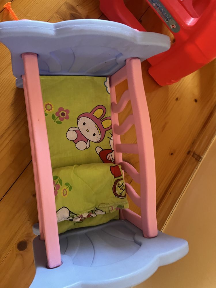 Іграшки дитячі для дівчинки