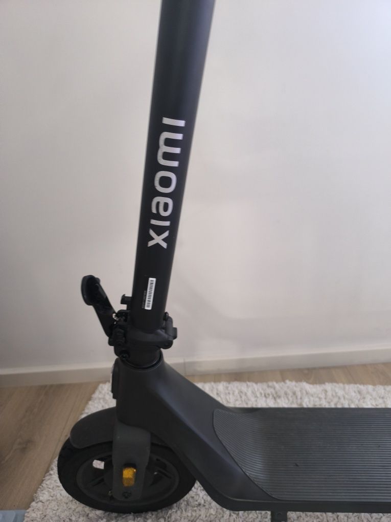 Xiaomi  Trotinete Elétrica  Scooter 4 lite
