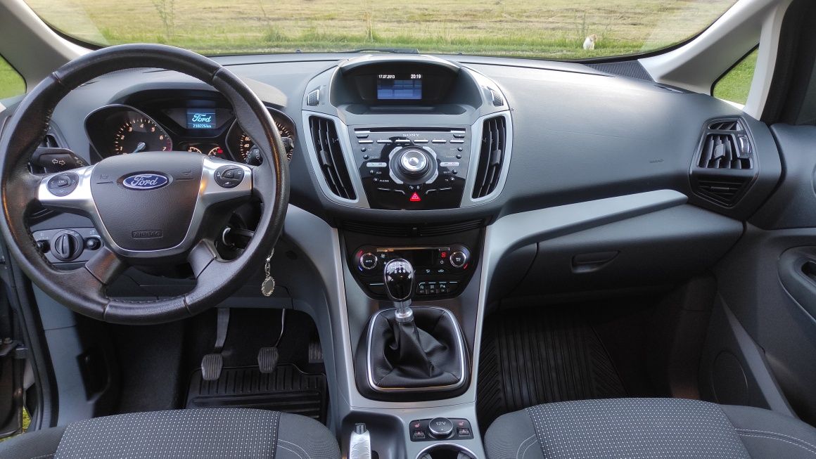Samochód Ford C MAX 2013