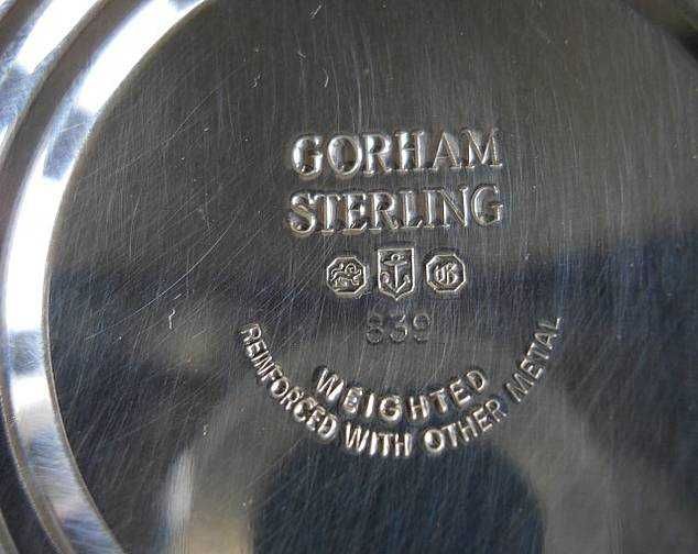 Серебряные подсвечники торговой марки GORHAM
