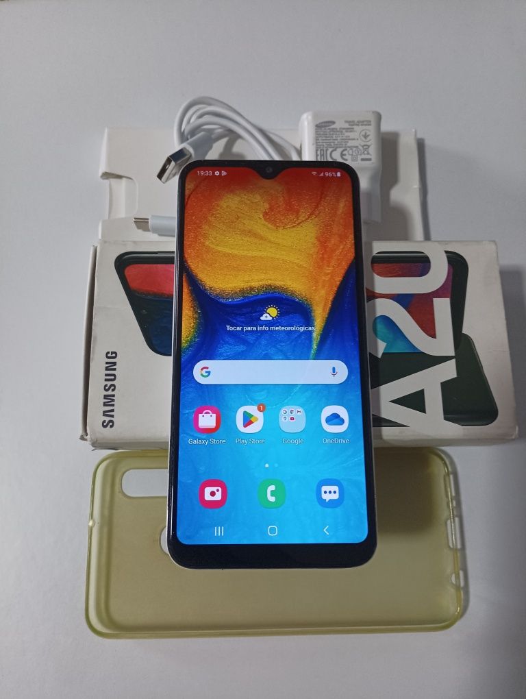 Telemóvel Samsung A20E