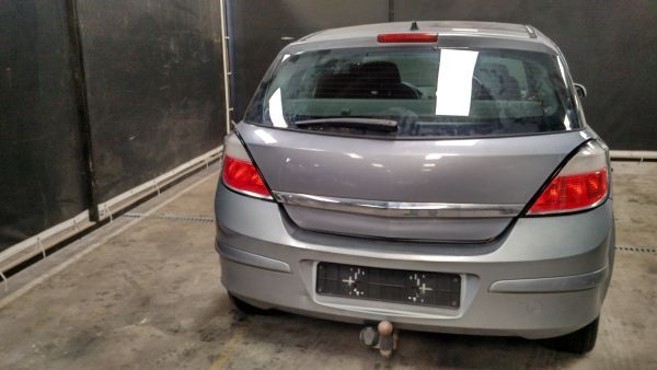 Para Peças Opel Astra H (A04)