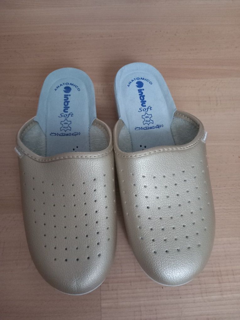 Klapki Inblu sanitarne złote